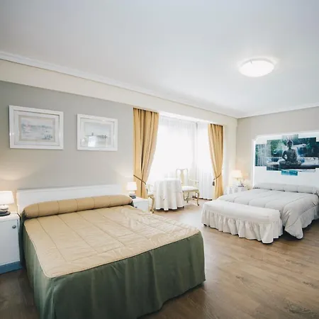 Gavilanes 2 Guest house Toledo