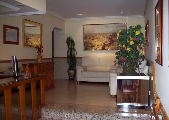 Gavilanes 2 2* Toledo