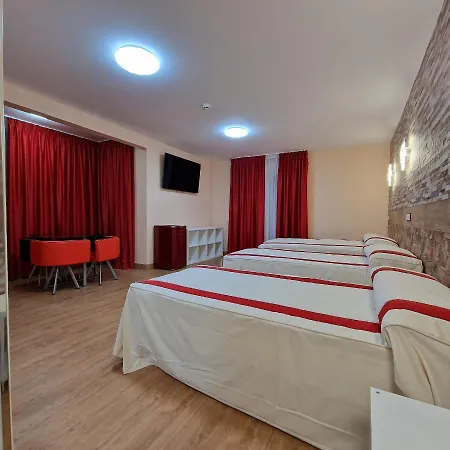 Gavilanes 2 2* Toledo