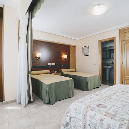 Pensjonat Gavilanes 2 2*