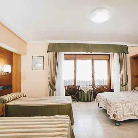 Gavilanes 2 2* Toledo